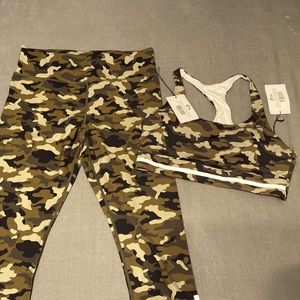 ZYIA MATCHING SPORTS BRA AND LEGGING.